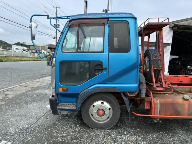 UDトラックス（日産） コンドル 中型 コンテナ専用車 KK-MK252EH(109202) 7枚目