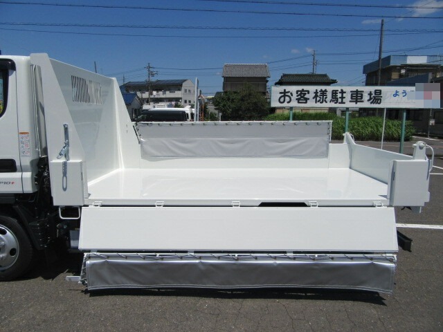三菱ふそう キャンター 小型 土砂ダンプ 2PG-FBA30(12638) 11枚目