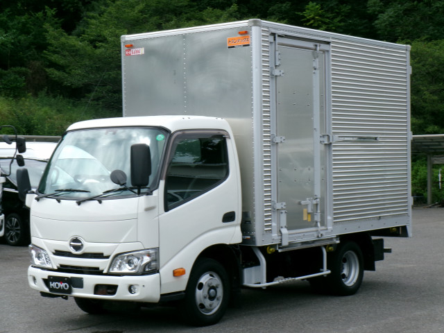 日野 デュトロ 小型 バン 2RG-XZU605M(109379) 1枚目