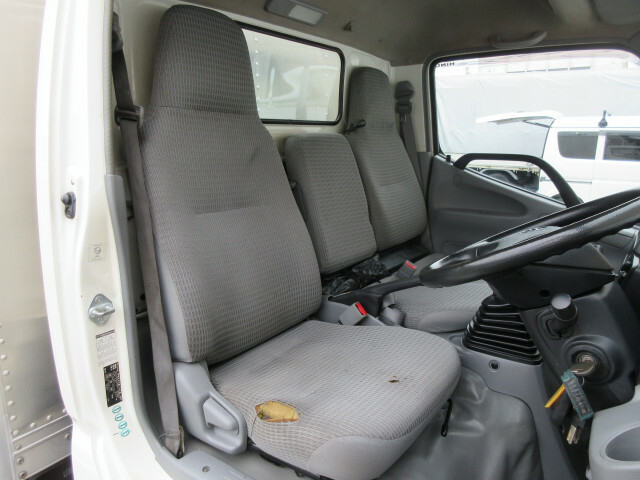 日野 デュトロ 小型 バン TKG-XZU645(6629) 34枚目