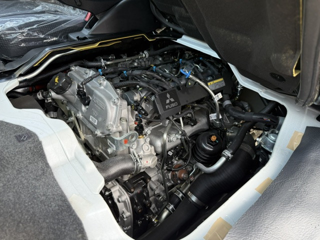 三菱ふそう キャンター 小型 Wキャブ 2RG-FBA20(108367) 30枚目