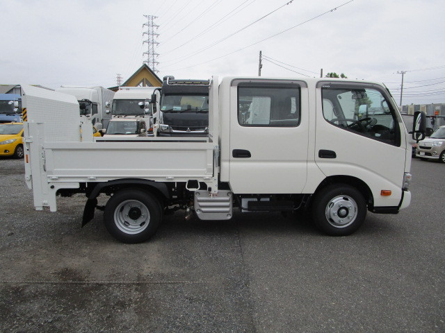 日野 デュトロ 小型 Wキャブ 2KG-XZU605M(95534) 6枚目
