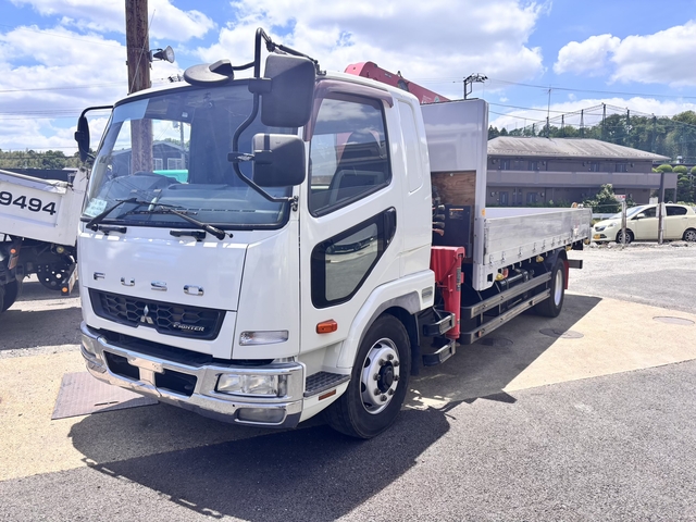 三菱ふそう ファイター 増トン 平ボディ（クレーン付） QKG-FK62FZ(108215) 1枚目