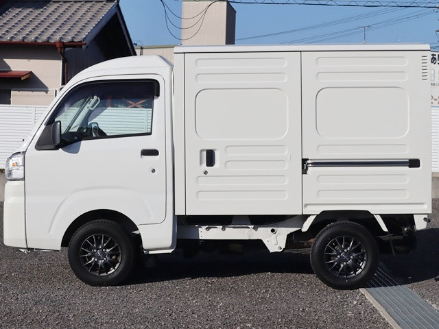 ダイハツ ハイゼット 軽 バン 3BD-S500P(102623) 9枚目