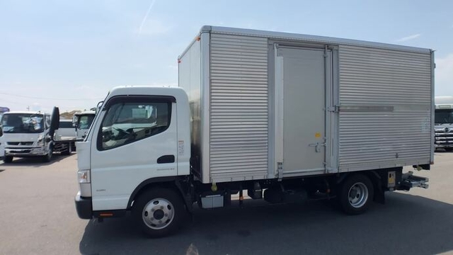 三菱ふそう キャンター 小型 バン TPG-FEB50(34797) 6枚目