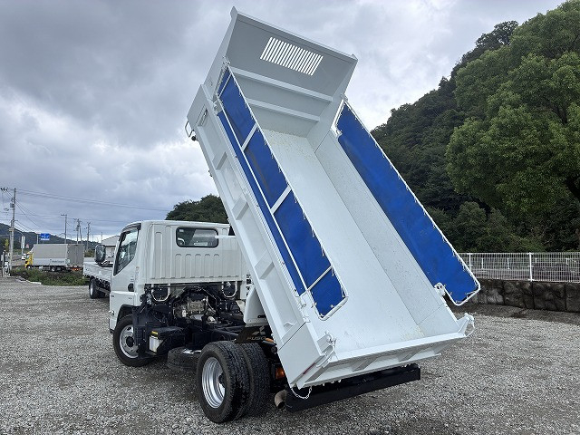 三菱ふそう キャンター 小型 土砂ダンプ 2RG-FBA60(111532) 6枚目