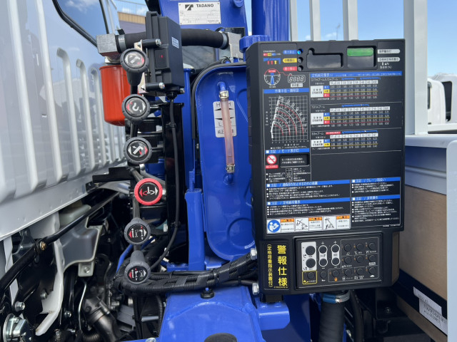 三菱ふそう キャンター 小型 平ボディ（クレーン付） 2RG-FEAV0(105961) 19枚目