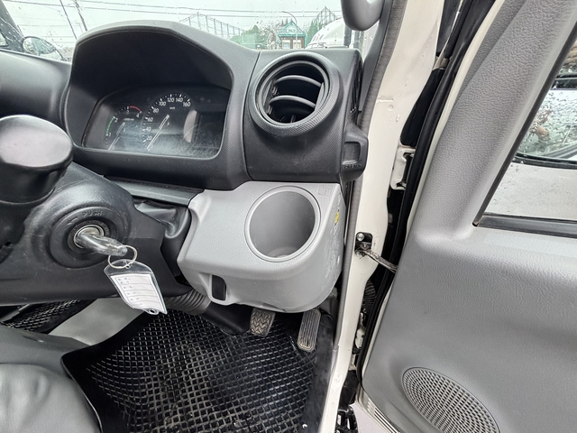 Toyota toyoace Small Flat body 2RG-XZC605(108618) 46枚目
