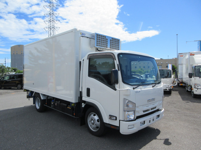 いすゞ エルフ 小型 冷蔵冷凍バン 2PG-NPR88AN(109817) 2枚目
