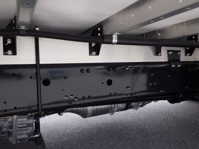 三菱ふそう - 中型 ウィング 2KG-FK65F(107715) 8枚目