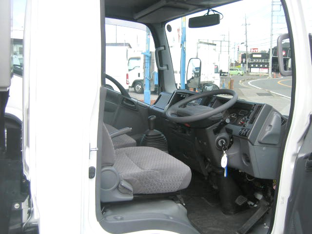 いすゞ エルフ 小型 冷蔵冷凍バン TPG-NLR85AN(100581) 27枚目