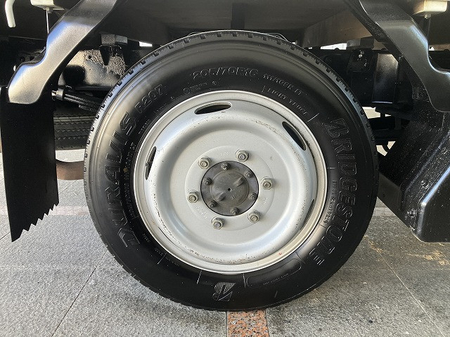 いすゞ エルフ 小型 平ボディ TPG-NHS85A(112879) 25枚目