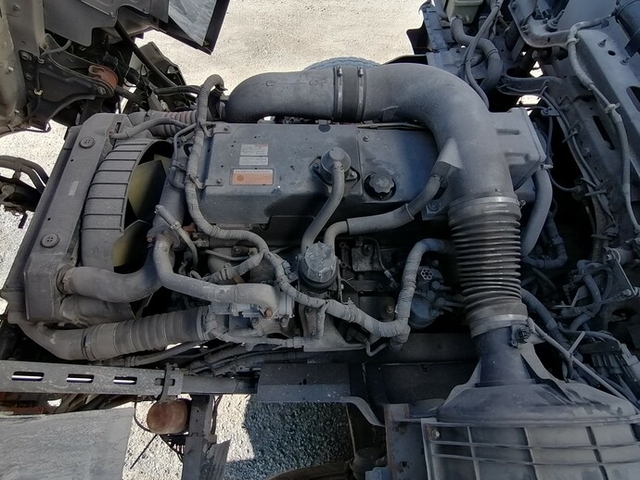 UDトラックス（日産） クオン 大型 平ボディ ADG-CD4ZL(4964) 65枚目