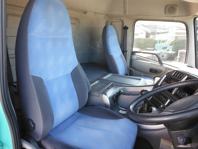 UDトラックス（日産） クオン 大型 ウィング PKG-CD4ZA(7078) 11枚目