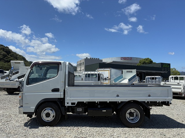 三菱ふそう キャンター 小型 平ボディ TPG-FDA00(110206) 4枚目