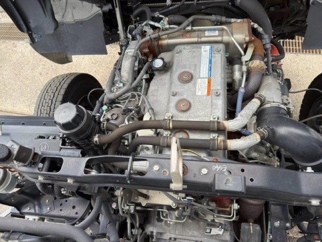 日野 レンジャー 中型 冷蔵冷凍バン 2KG-FC2ABG(113833) 23枚目
