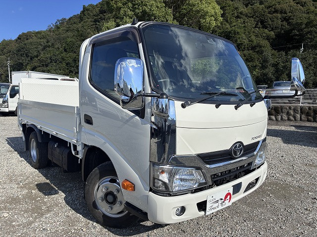 トヨタ トヨエース 小型 平ボディ TKG-XZC605(113130) 3枚目