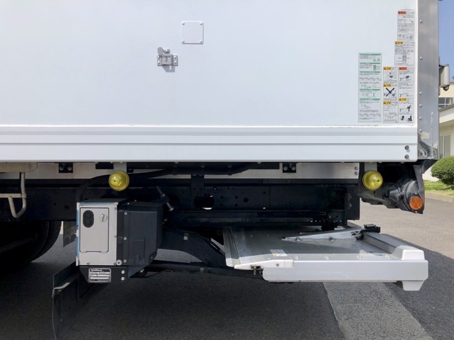 三菱ふそう ファイター 中型 冷蔵冷凍バン 2KG-FK62FZ(60830) 36枚目