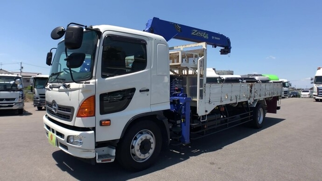 日野 レンジャー 中型 平ボディ（クレーン付） LDG-FG8JPAA(34806) 4枚目