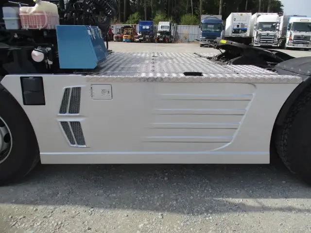 日産自動車 クオン 大型 トラクタ 2RG-GK5DAB(108643) 21枚目