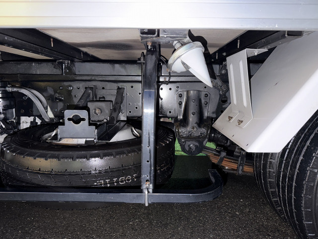 トヨタ ダイナ 小型 バン TPG-XZU605(109197) 32枚目