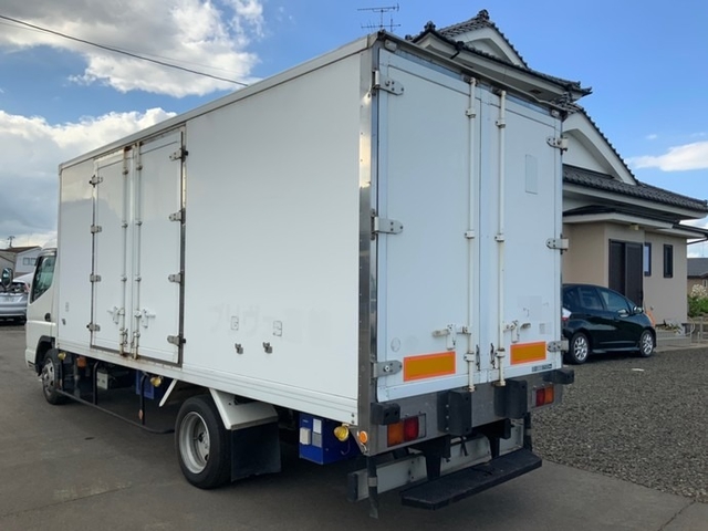 三菱ふそう キャンター 小型 冷蔵冷凍バン PDG-FE83DY(3418) 6枚目