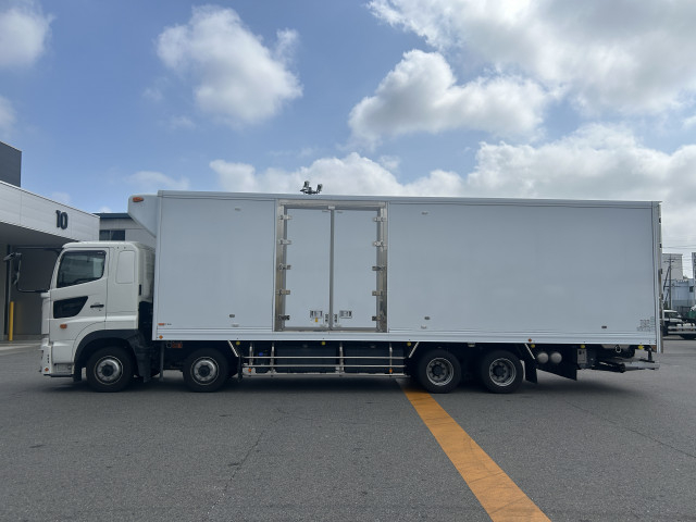 日野 プロフィア 大型 冷蔵冷凍バン 2DG-FW1AHC(111576) 3枚目