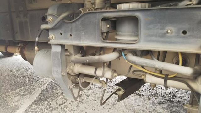UDトラックス（日産） コンドル 中型 冷蔵冷凍バン PB-MK36A(3321) 7枚目
