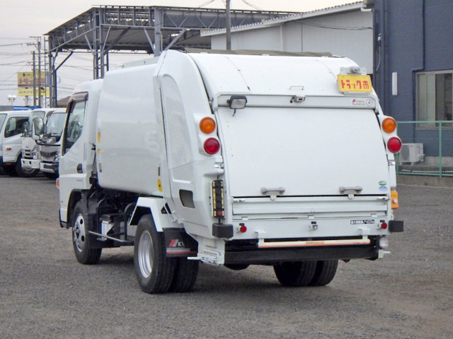 三菱ふそう キャンター 小型 塵芥車（プレス式） TPG-FEA50(113597) 32枚目