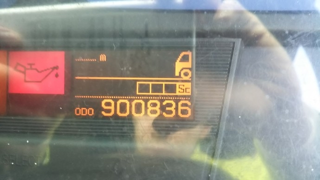 UDトラックス（日産） クオン 大型 ウィング LDG-CD5ZA(3727) 31枚目