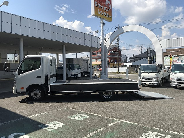 トヨタ トヨエース 小型 平ボディ TKG-XZU775(110272) 14枚目