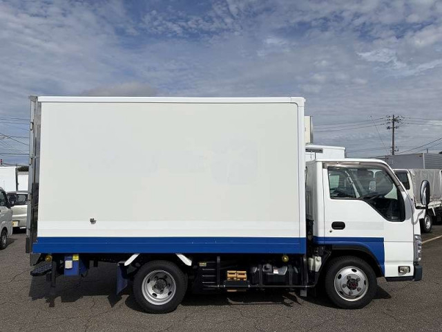 いすゞ エルフ 小型 冷蔵冷凍バン TKG-NKS85AN(111938) 6枚目