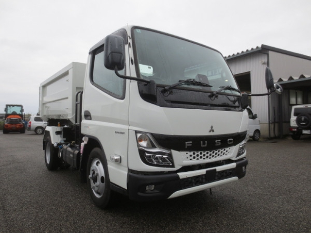 三菱ふそう キャンター 小型 コンテナ専用車 2RG-FBAV0(111474) 2枚目