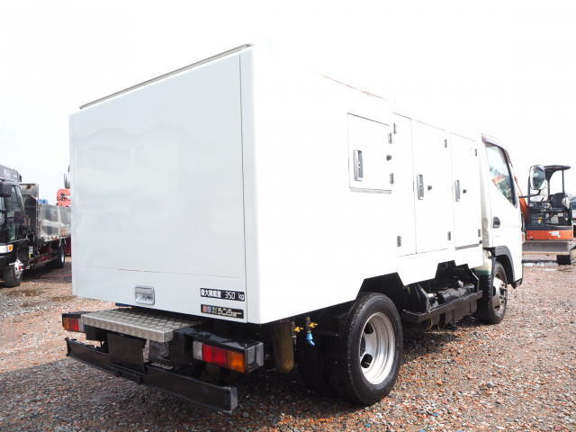 三菱ふそう キャンター 小型 高圧洗浄車 TPG-FBA00(103246) 5枚目