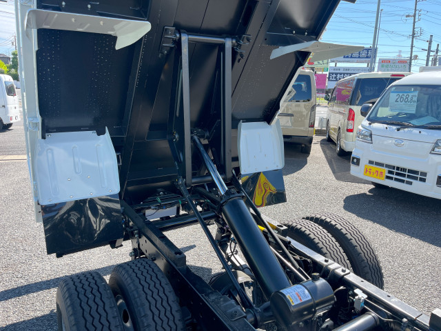 マツダ タイタン 小型 土砂ダンプ 2WG-LKR88AT(106365) 14枚目
