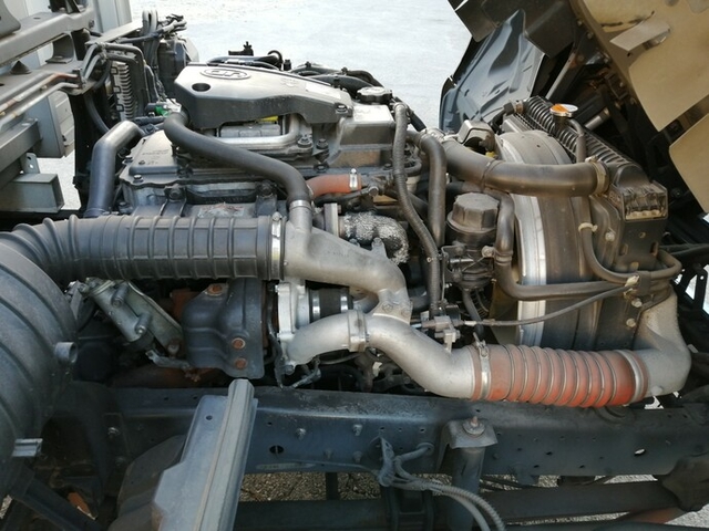UDトラックス（日産） コンドル 中型 ウィング SKG-MK38L(4754) 72枚目