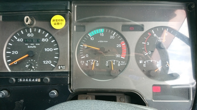 UDトラックス（日産） ビッグサム 大型 平ボディ（クレーン付） KC-CD53BTF(3414) 29枚目