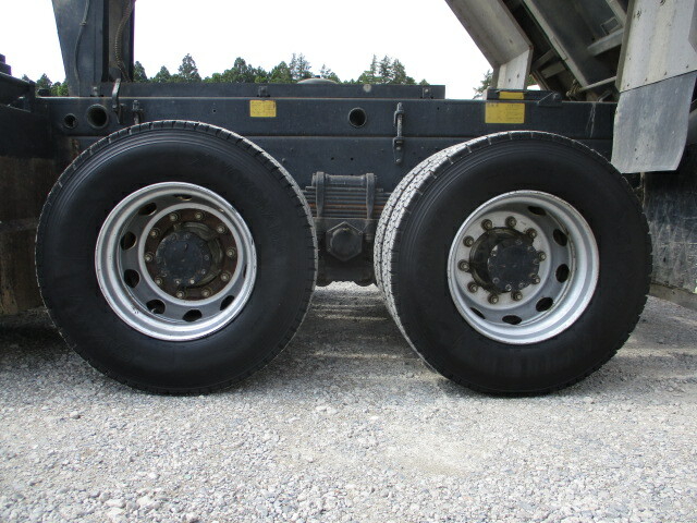 Nissan UD quon Large Soil dump QKG-CW5XL(31555) 20枚目