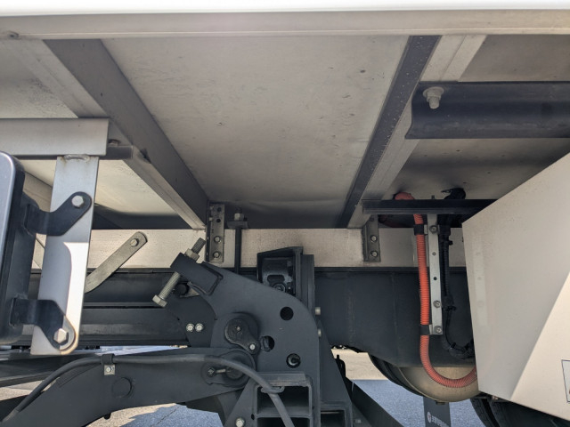 Hino ranger Middle Freezer box_body 2KG-FD2ABG(101304) 32枚目