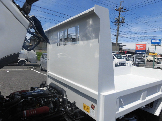 Isuzu elf Small Soil dump 2RG-NJR88AT(106105) 8枚目