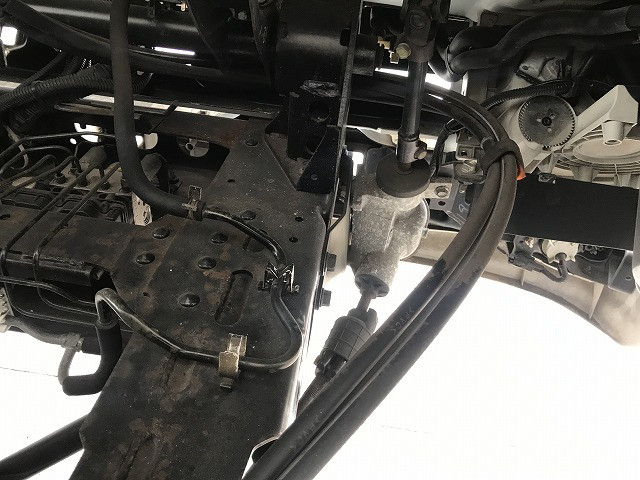 いすゞ エルフ 小型 冷蔵冷凍バン BKG-NPR85AN(110177) 28枚目