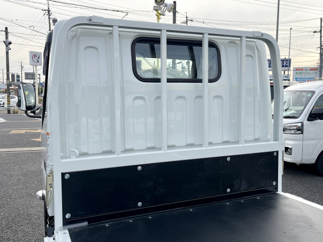 三菱ふそう キャンター 小型 平ボディ 2RG-FBA20(104808) 11枚目