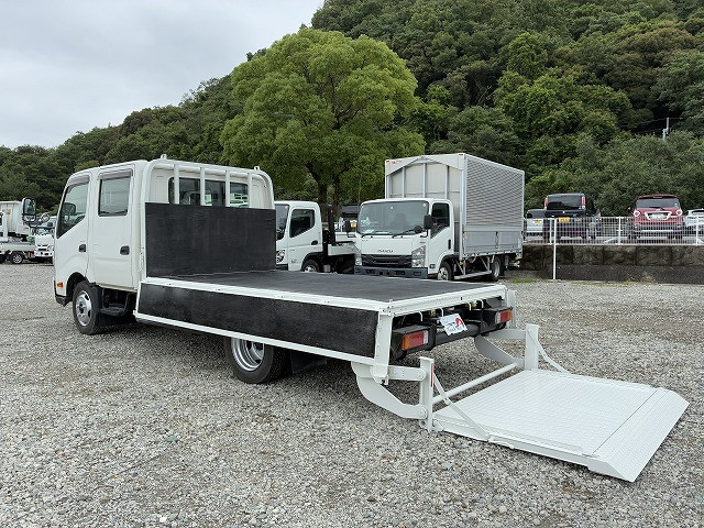 日野 デュトロ 小型 Wキャブ 2RG-XZU710M(109358) 13枚目