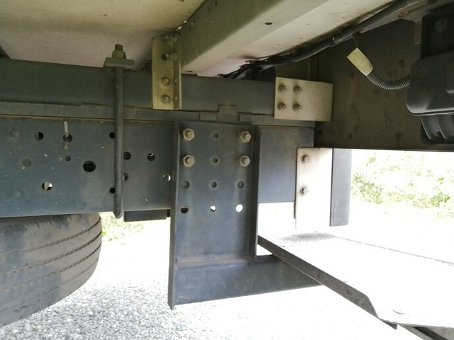 いすゞ エルフ 小型 冷蔵冷凍バン BKG-NPR85AN(4536) 31枚目