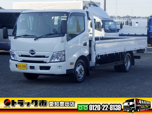 日野 デュトロ 小型 平ボディ 2RG-XZU710M(113183) 1枚目
