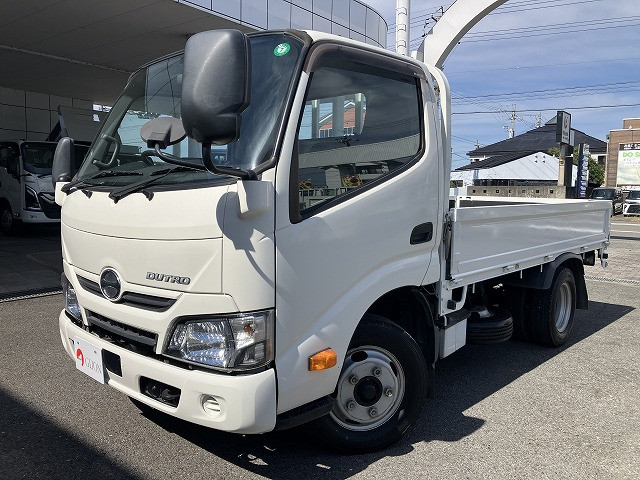 日野 デュトロ 小型 平ボディ TPG-XZU605M(113501) 1枚目