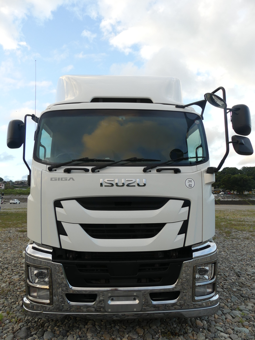 Isuzu giga Large Wing body 2PG-CYJ77C(70198) 1枚目