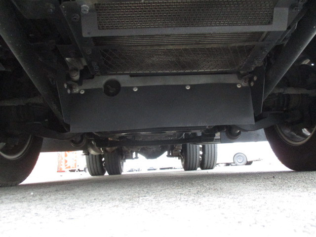 Isuzu elf Small Flat body 2RG-NJS88A(105448) 24枚目