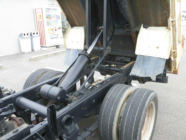 三菱ふそう キャンター 小型 土砂ダンプ BKG-FE71BSD(11619) 8枚目