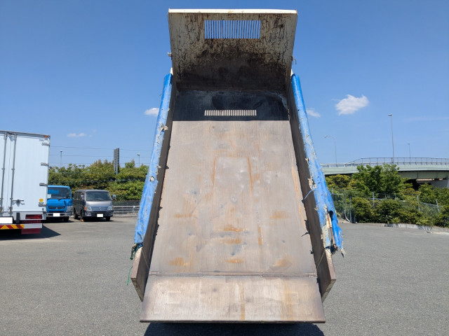 三菱ふそう キャンター 小型 土砂ダンプ 2RG-FBA60(106140) 9枚目